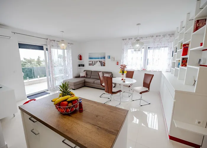 Apartman Stella Nin